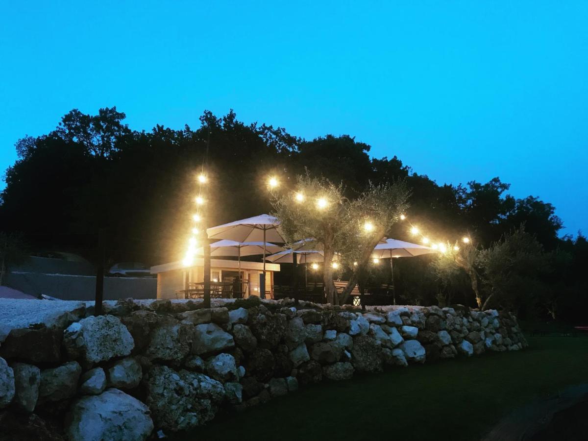 Agriturismo Maison 1933 카프리노 베로네세 외부 사진