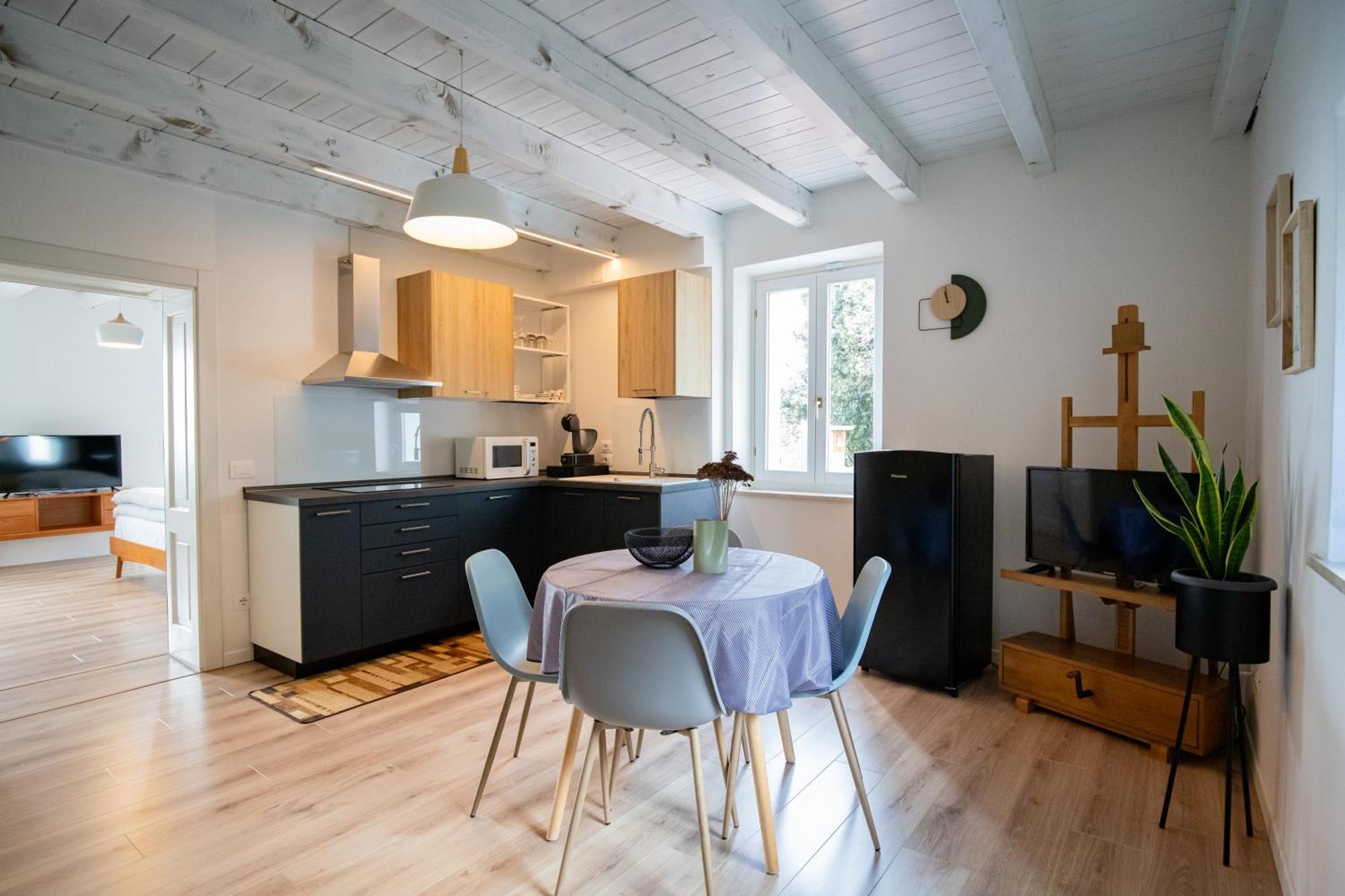 Agriturismo Maison 1933 카프리노 베로네세 외부 사진